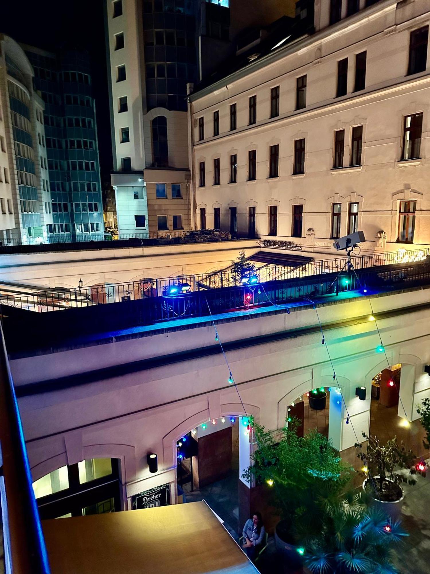 City Center Apartment With Balcony Βουδαπέστη Εξωτερικό φωτογραφία